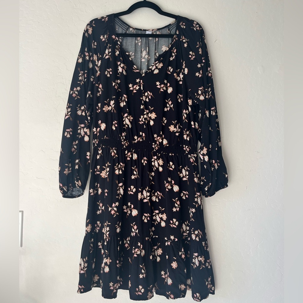 Old Navy Black Floral Long Sleeve Dress